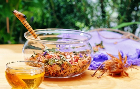 Наряду с фармакологическими препаратами для борьбы с демодекозом