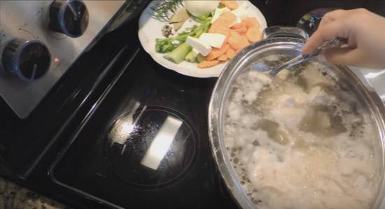 Как правильно приготовить куриный бульон: шаг 4