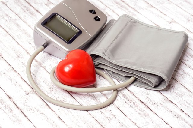 Сердце и стетоскоп