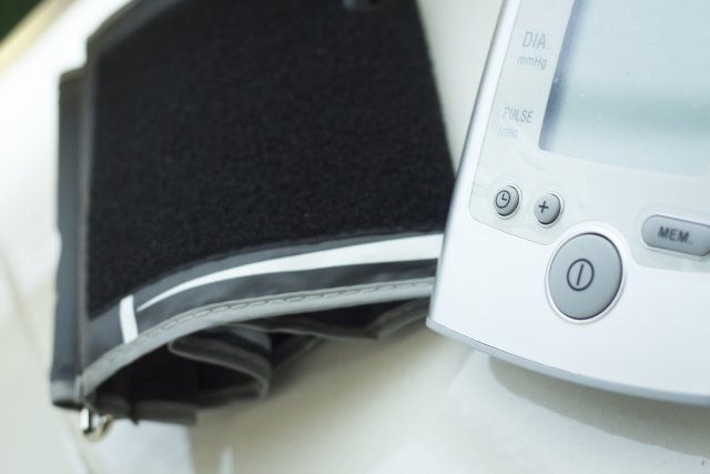 Контроль АД